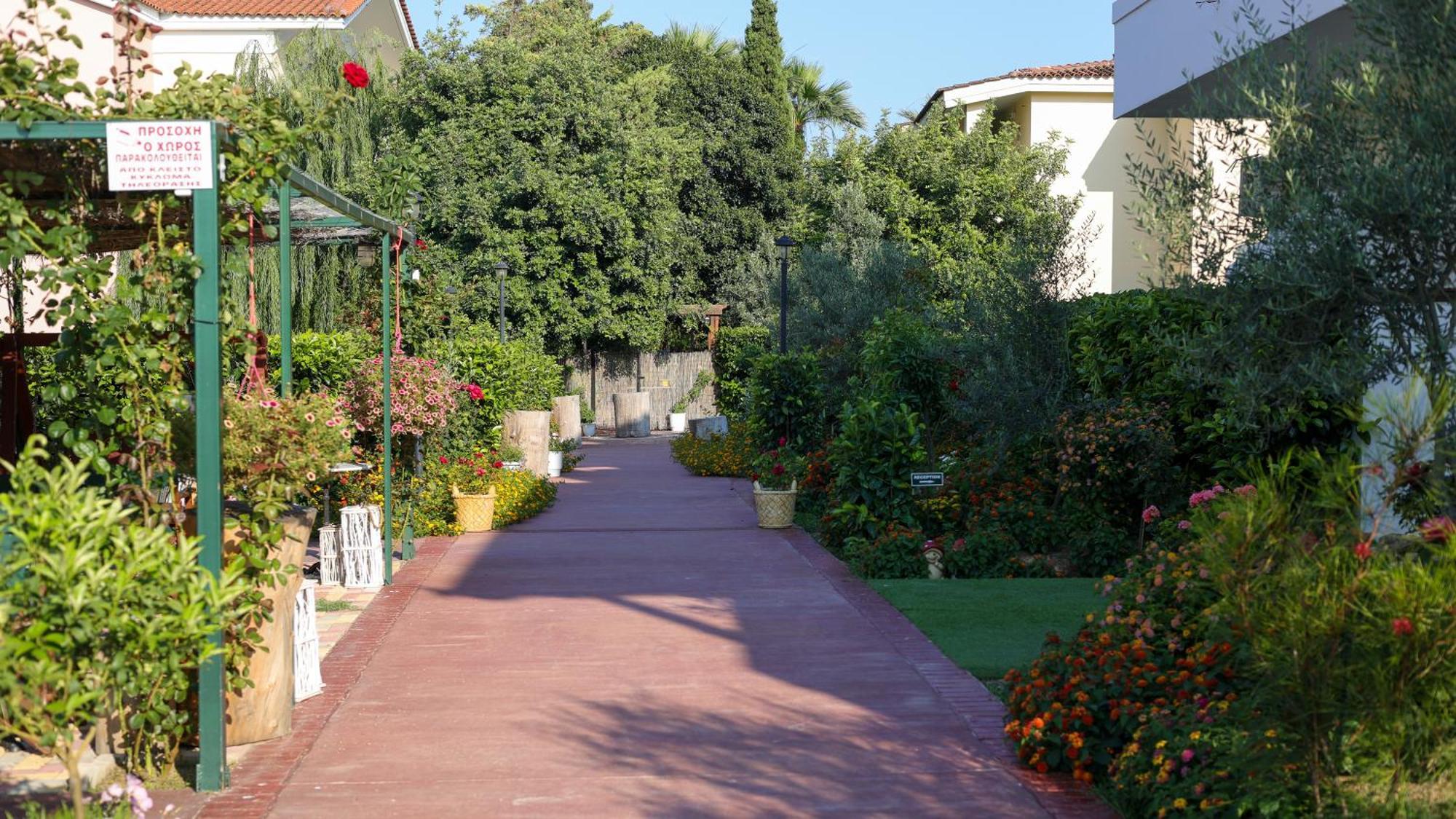 Corinthian Village Vrahati Zewnętrze zdjęcie